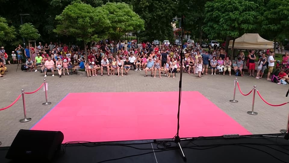 FOTO: Zvládli sme to! Koncert - vystúpenie detí našich škôl.