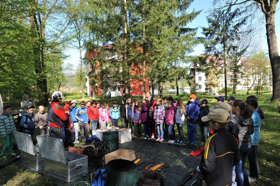 FOTO: Projekt “Zelené Nováky“ podporený z grantového programu EKO – obec, nadačného fondu Slovenských elektrárni v nadácii Pontis